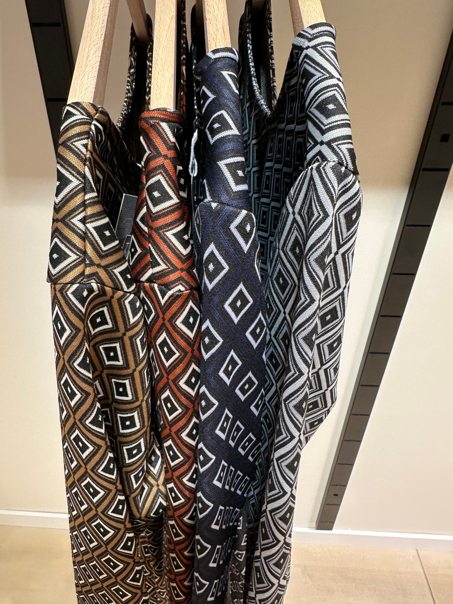 DeltaCarréDress