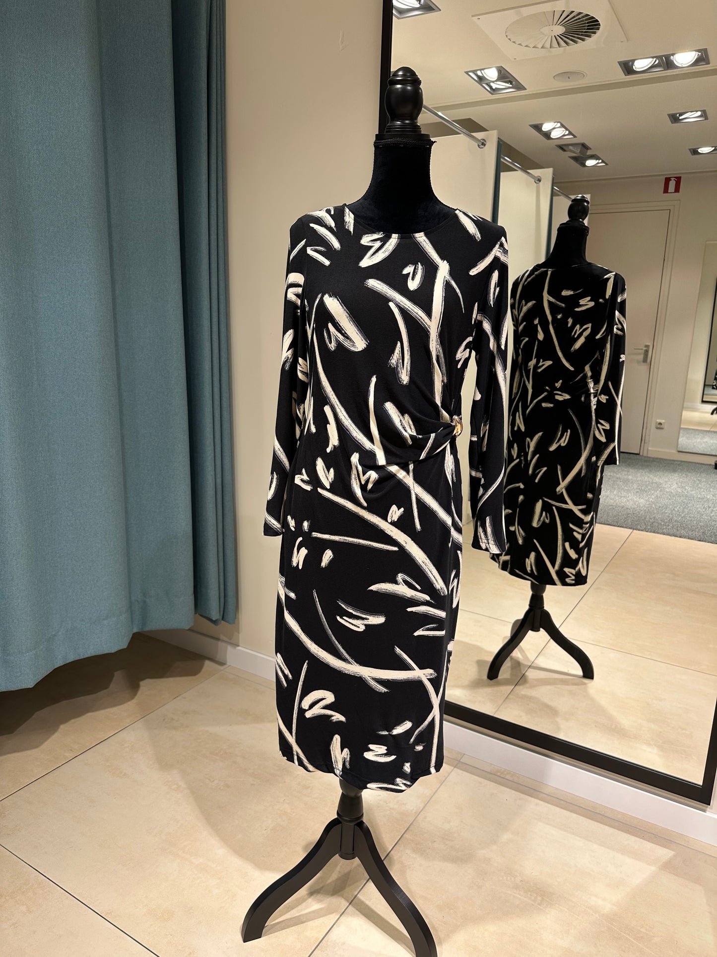 NoahDress