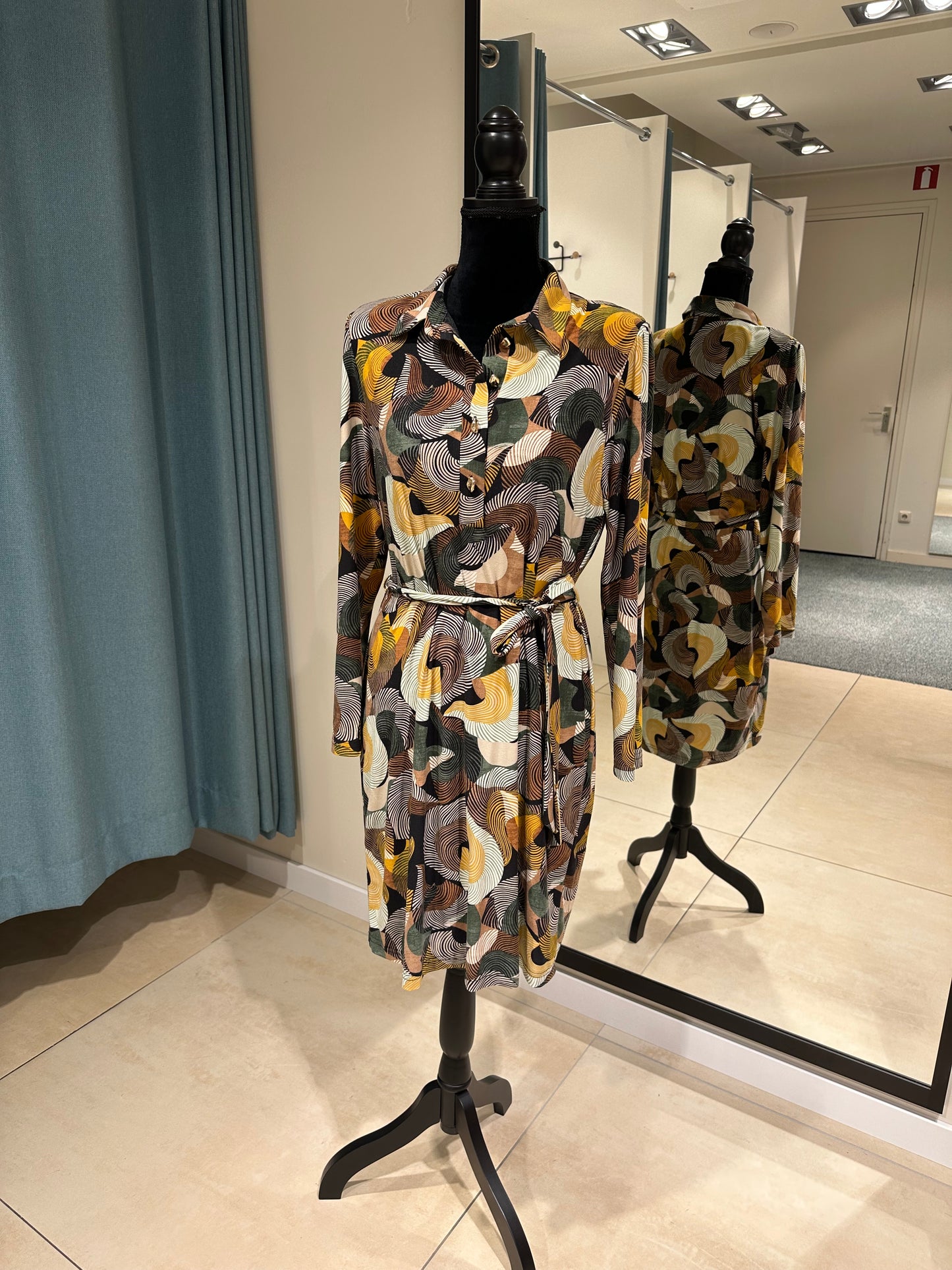 GoldyDress