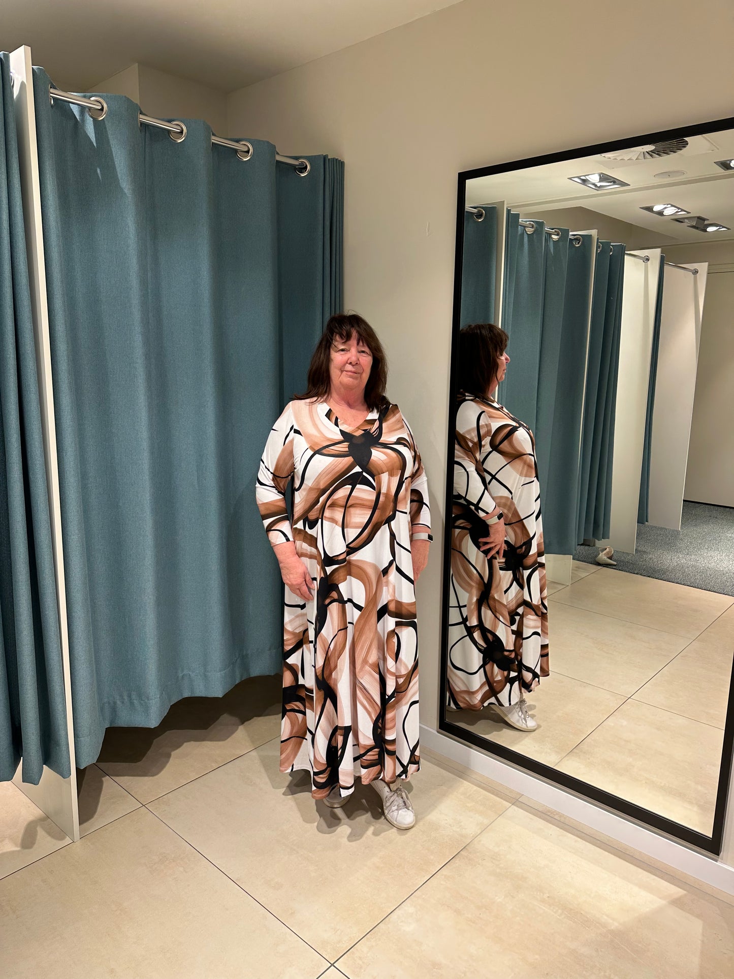 CiskaBeigeDress