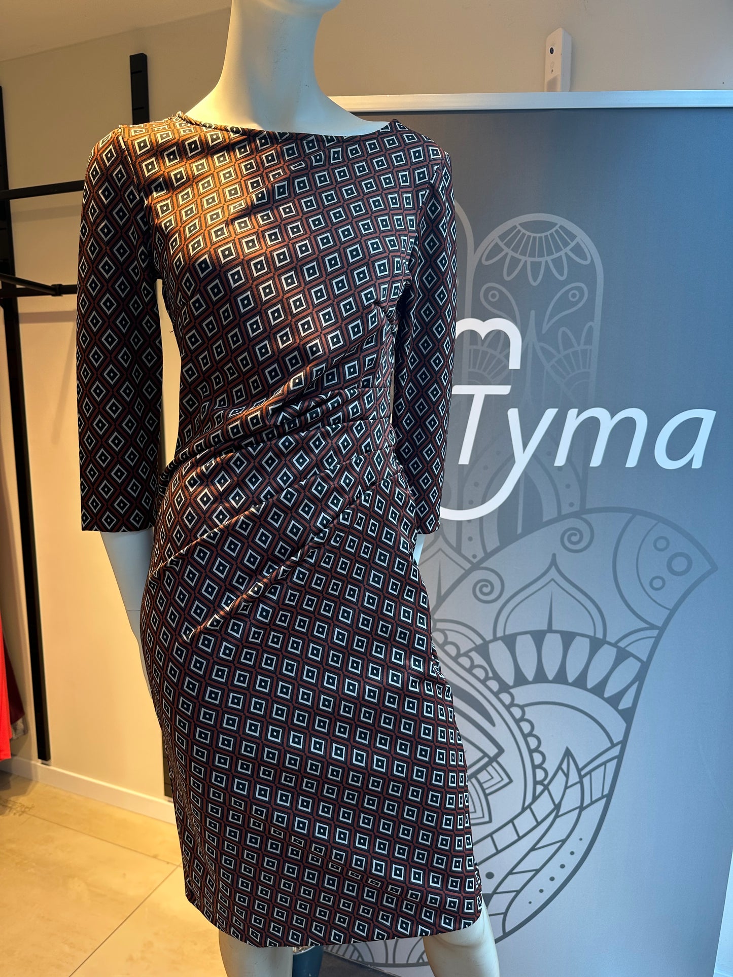 DeltaCarréDress